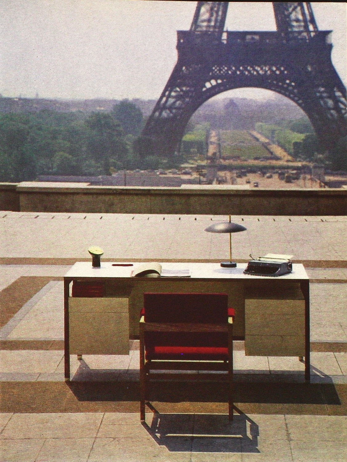 Lampe 1013 de Pierre Disderot, Bureau de Philippon & Lecoq