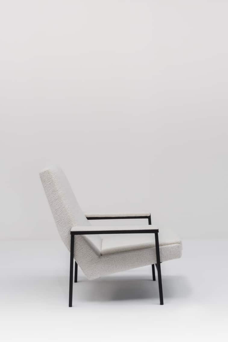 ARP paire de fauteuils 643