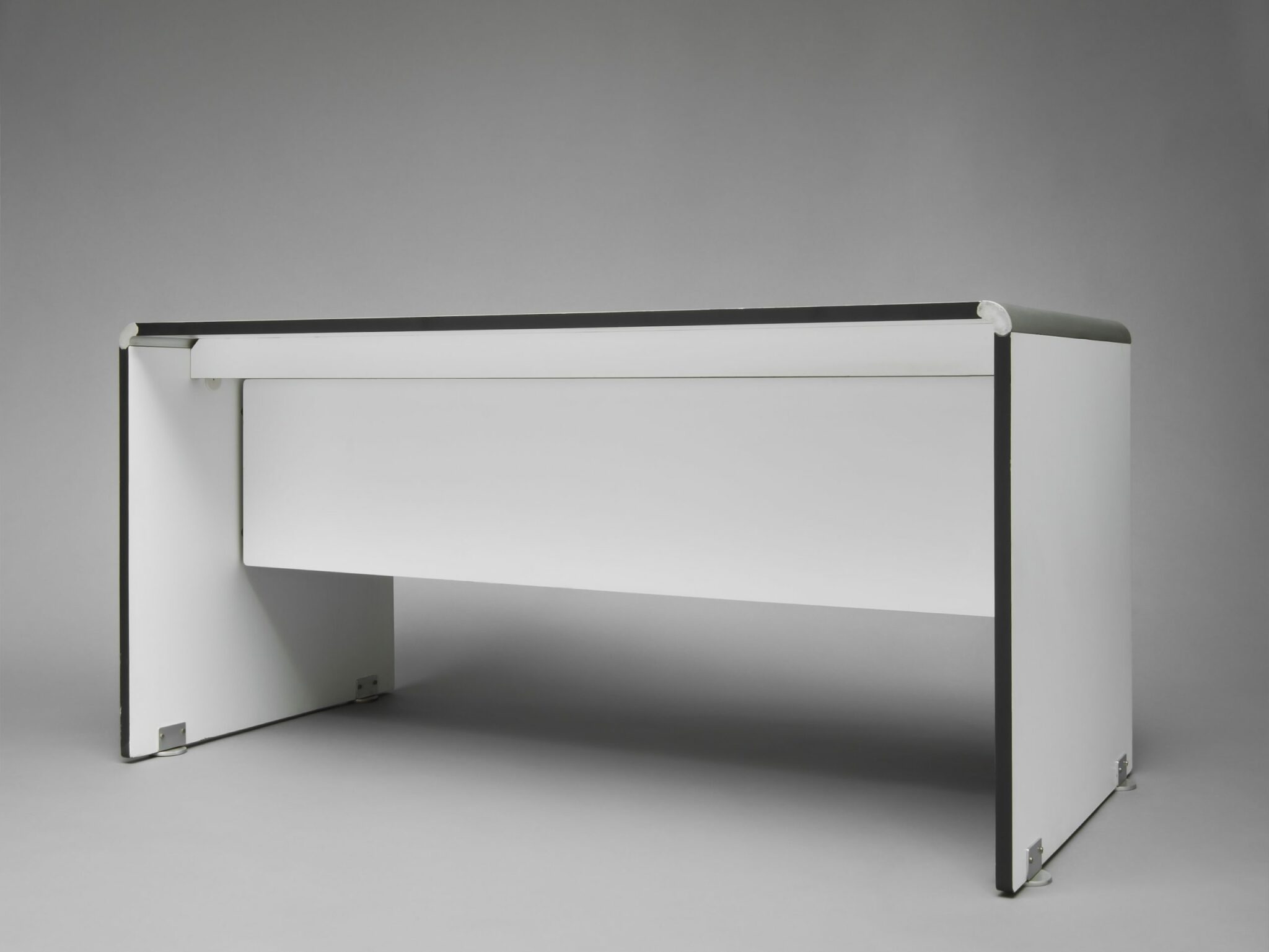 RICHARD Bureau AR180