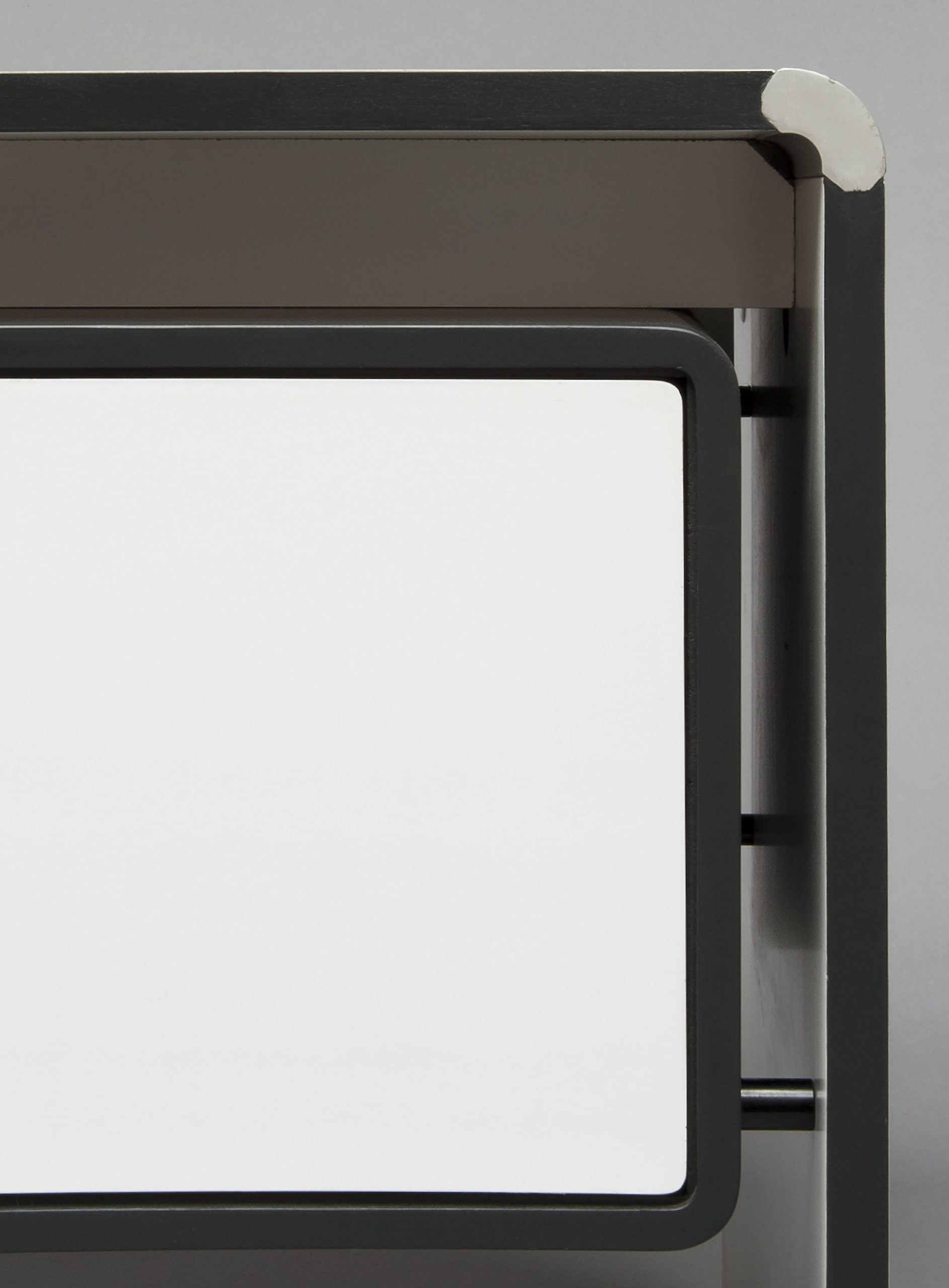 RICHARD Bureau AR180