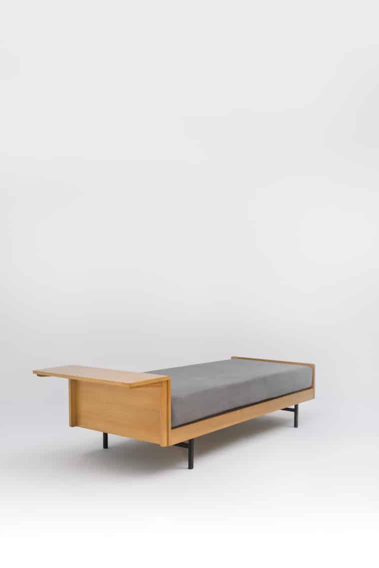 ARP banquette LC5