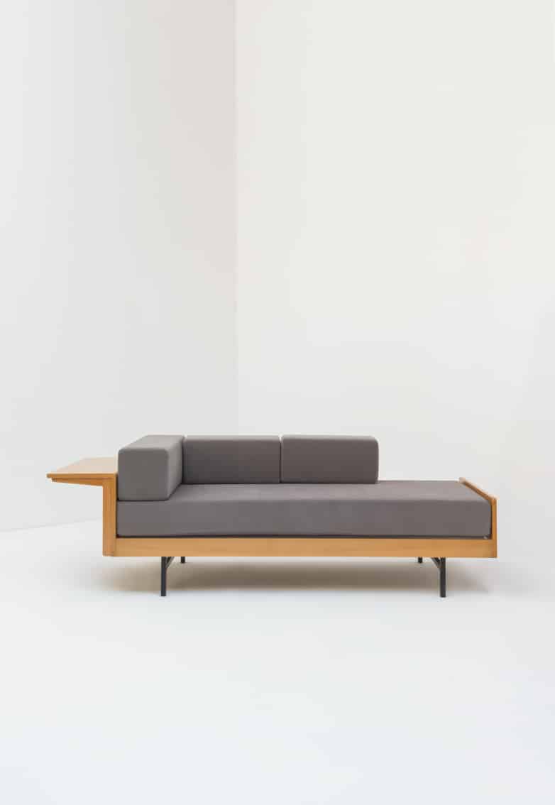 ARP banquette LC5