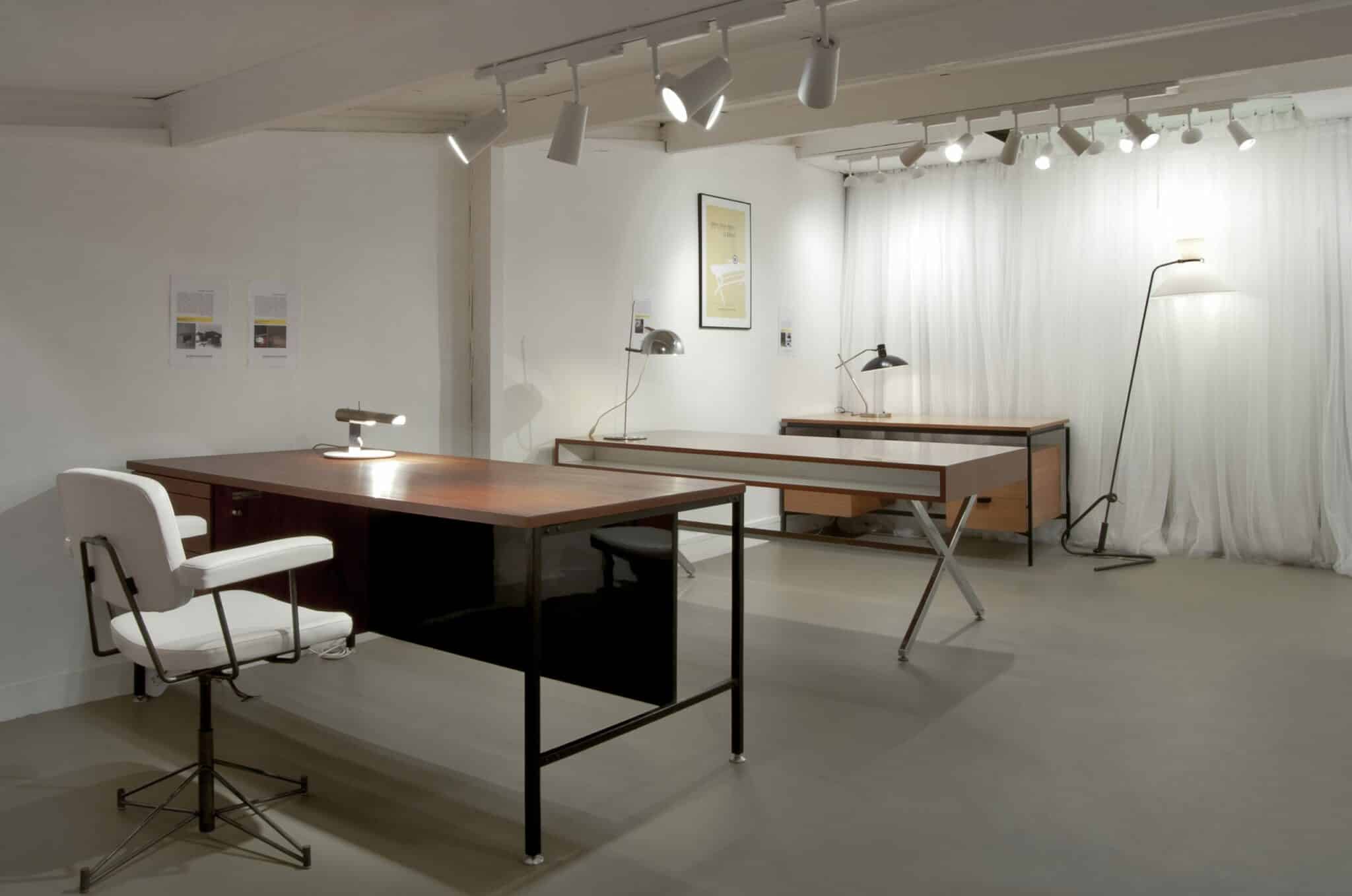 Premier Design Française le Bureau exposition
