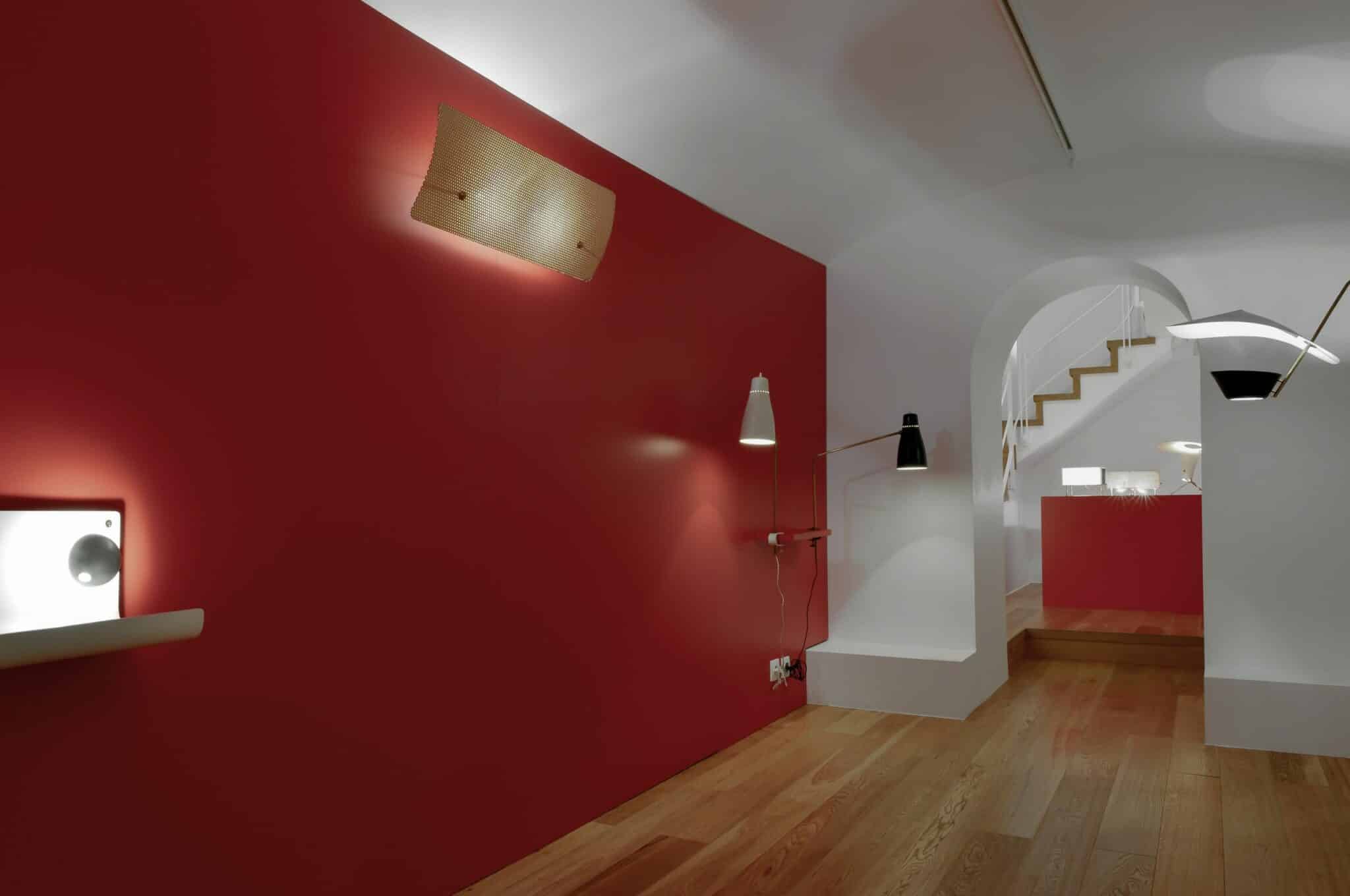 Luminaires de pierre Guariche exposition