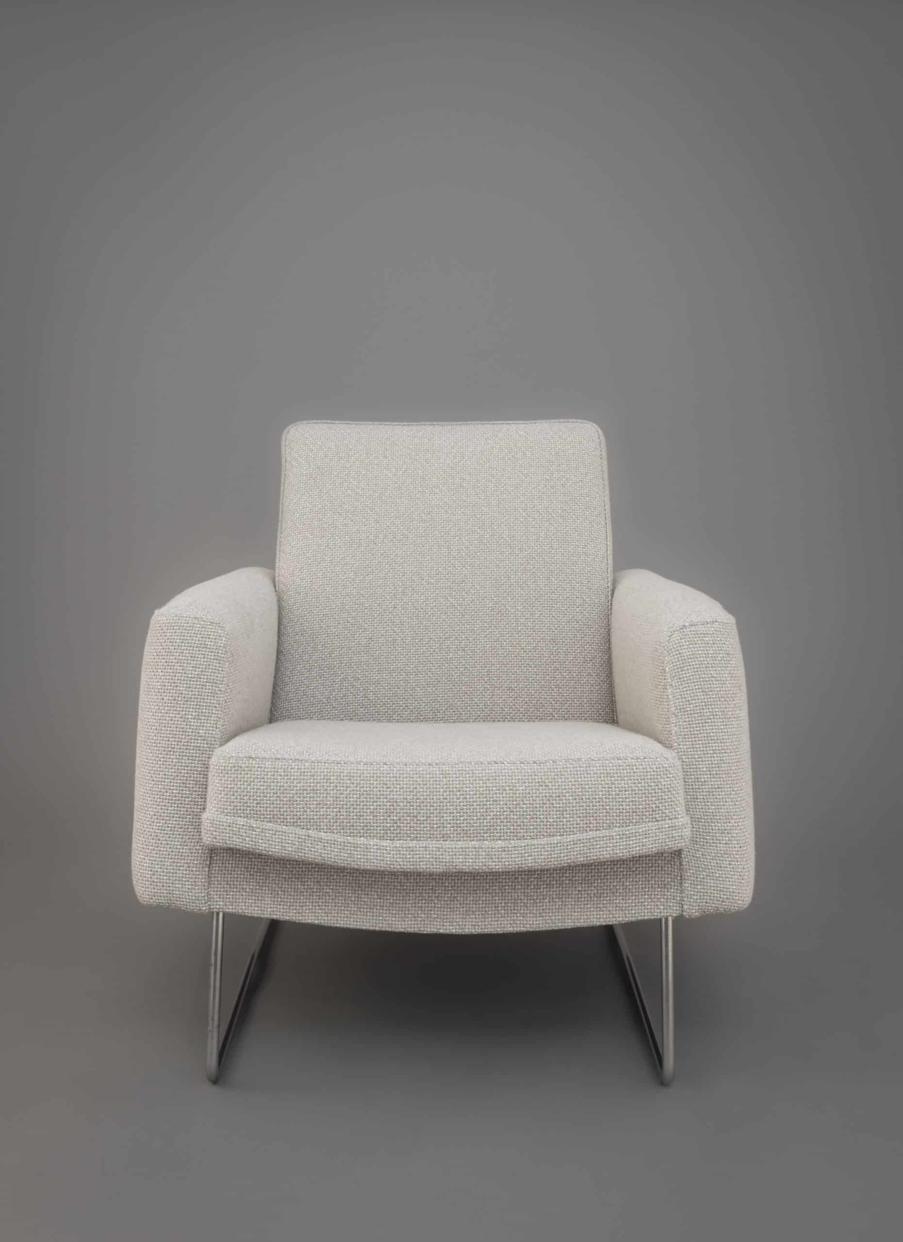 PAOLOZZI paire de fauteuils Prelude
